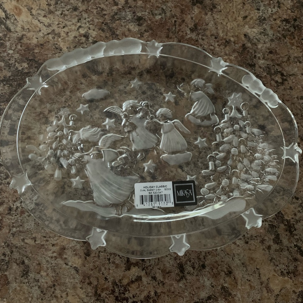 NWT Mikasa Holiday Classics Frosted Angels XMas Tree 9" Oval Sweet Dish Germany - Picture 2 of 7